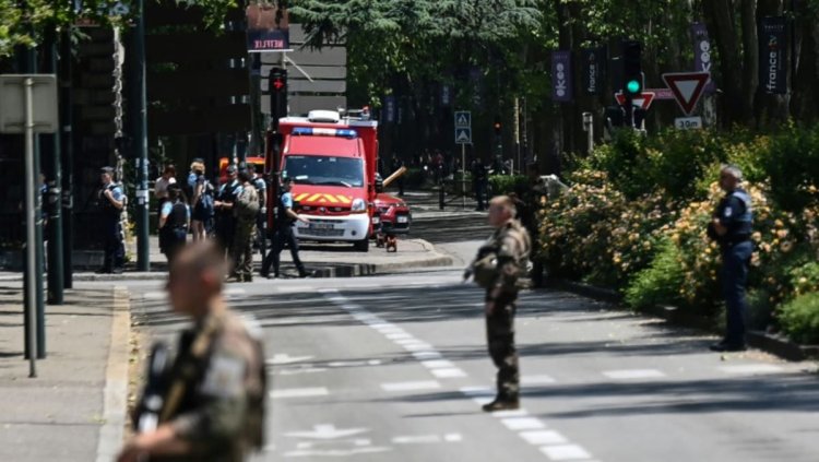 Four children wounded in knife attack in French Alps